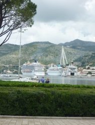Dubrovnik,Canival Magic-Albatros (2).JPG