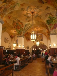 Hofbräu Haus (3).JPG